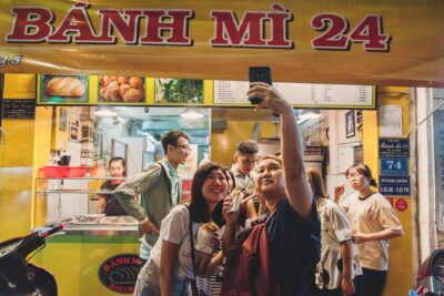 Ho Chi Minh City Street Food Tour & Sightseeing By Motorbike - How the 4-hour route really feels: stops and what to expect