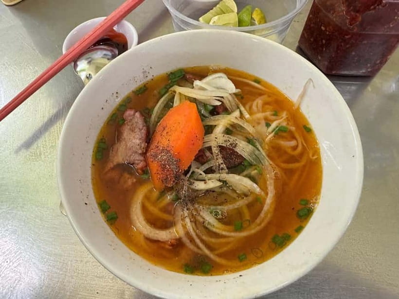 Ho Chi Minh City: Super Niche Walking Street Food Tour - Price and Logistics: What $28 Buys You in Saigon
