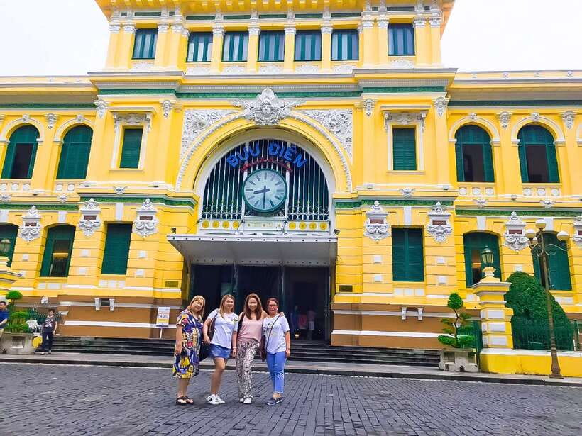Ho Chi Minh City: Top Sightseeing Saigon Trip & History Tour - Thien Hau in Chinatown: Architecture With a Spiritual Purpose