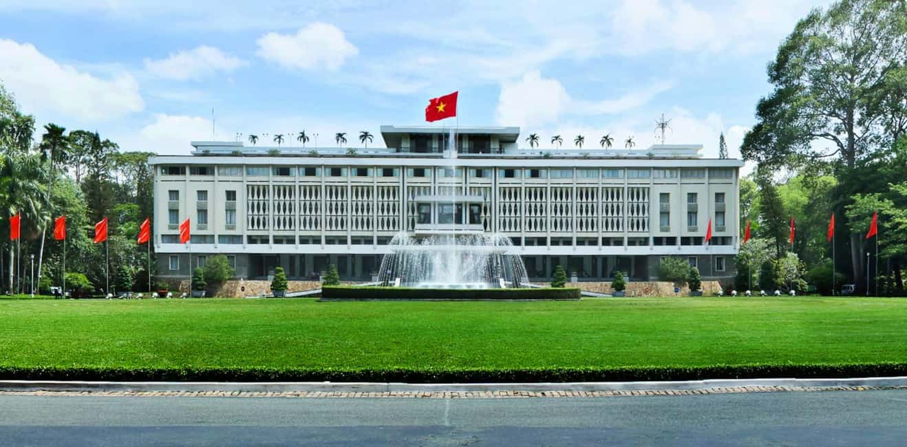 Ho Chi Minh City Tour: Full-day or Half-day AM/PM - Independence Palace: the time-capsule start of your day