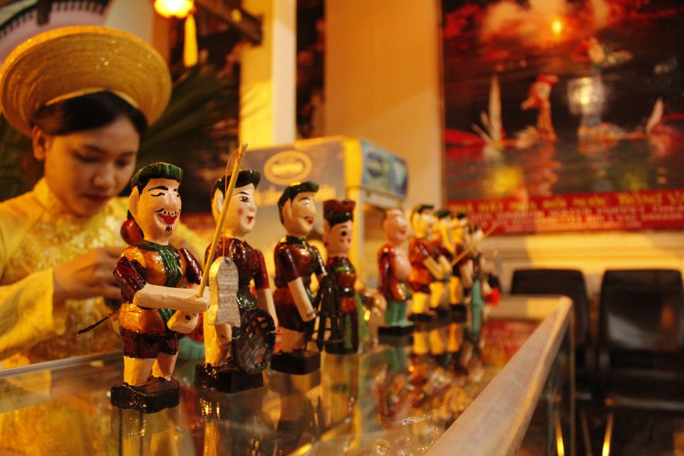 Ho Chi Minh: Evening Cultural Experience - Watching the water puppet show: how the story comes through