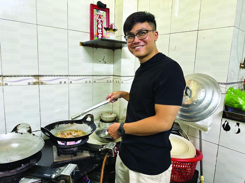 Ho Chi Minh: Local Cooking Class At Auntie's Home - Bình Tây / Bình Tien market stop: what shopping teaches you