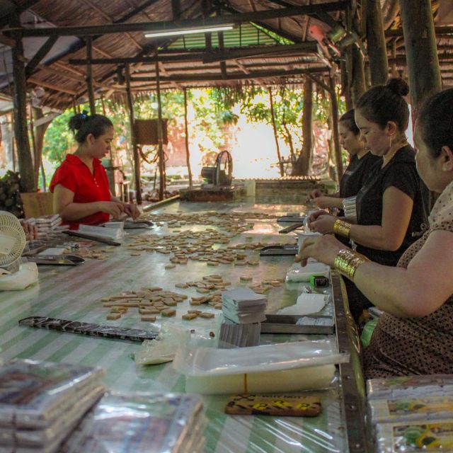Ho Chi Minh: Mekong River Islands Private Excursion - Coconut Candy, Honey Tea, and Craft Workshops: The Good and the Trade-Off