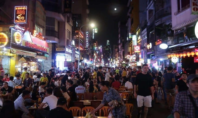 Ho Chi Minh: Tasty Vegan Food and local Beer by Motorbike - Why This Tour Works So Well