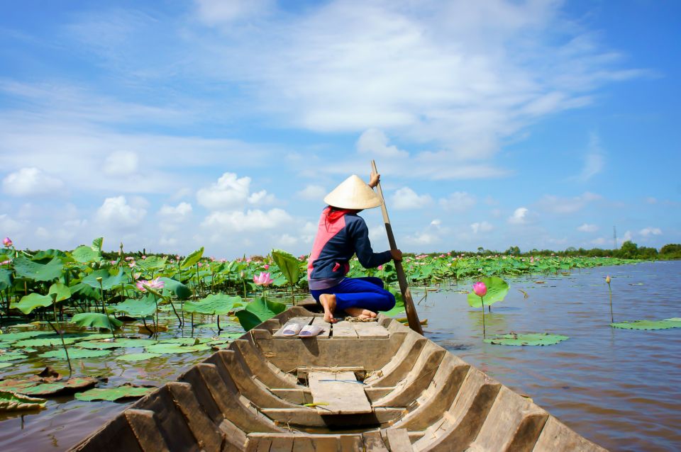 Ho Chi Minh: Top Site Must See Mekong Delta & Cu Chi Tunnel - Ho Chi Minh pickup and the mini-van ride out of the city