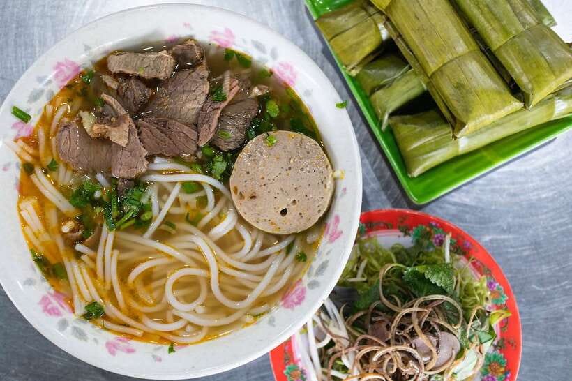 KISSTOUR | Motorbike Food Tour Female Drivers in Ho Chi Minh - Price and Value: Is $59 a Good Deal for This Much Food?
