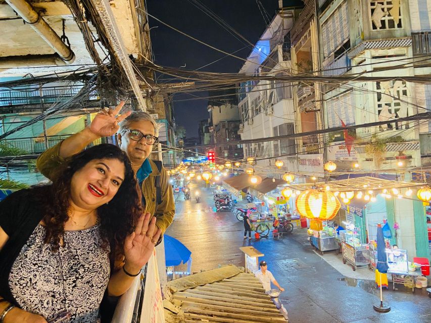 KISSTOUR| Saigon By Night & Street Food Tour on Motorbike - The Ao dai guide factor (and why it changes the whole night)
