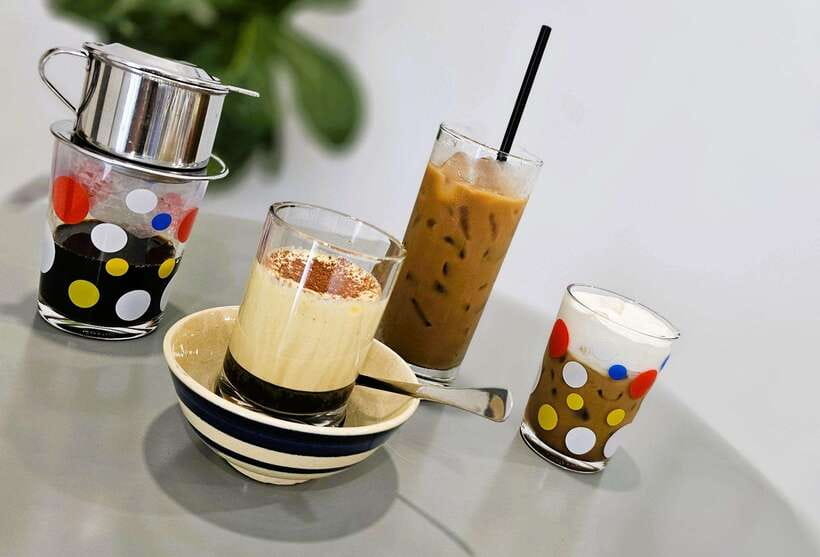 Make 3 Regions Iconic Vietnamese coffees: Brown, Salted, Egg - Meeting Quynh and settling into a comfortable, city-center setup