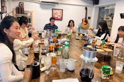 Mastering Egg Coffee-Course on 4 traditional types of Viet coffee - Cà Phê Trứng Lòng Đỏ: egg coffee and the silky red-yolk effect