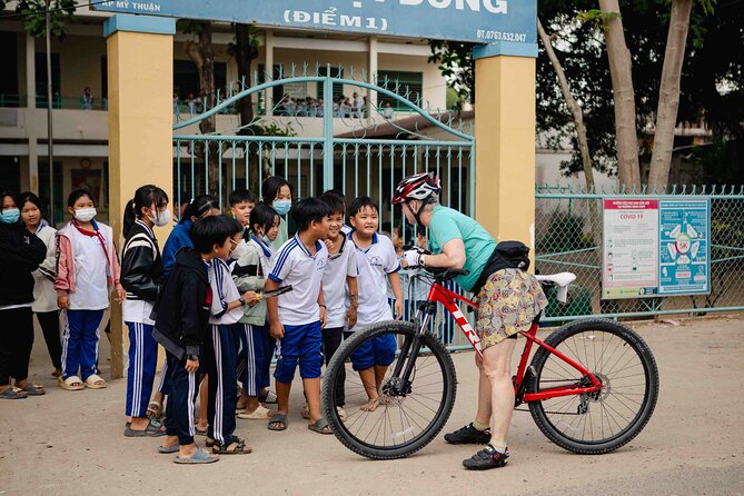 Mekong Delta 4 Days Cycling Trip-Off the Beaten Track - Why Mekong Delta cycling feels easier than it looks