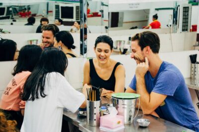 Night Food Tour - Explore Saigon Secrets - District-hopping After Dark: Nguyen Thien Thuat and Nguyen Trai
