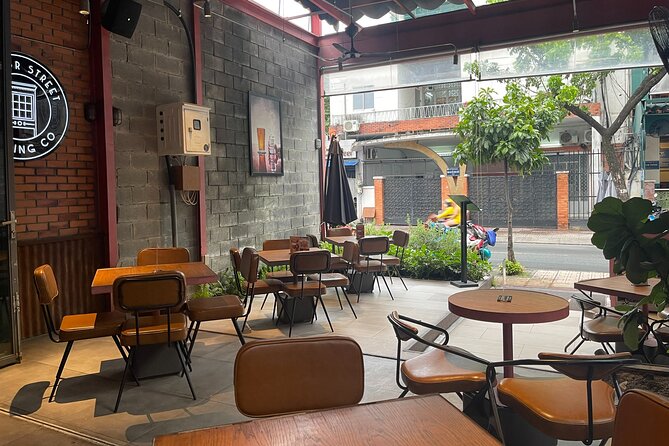 Private Craft Beer and Sightseeing Adventure Tour on Scooter in Ho Chi Minh City - Dinner, snacks, and handling dietary needs