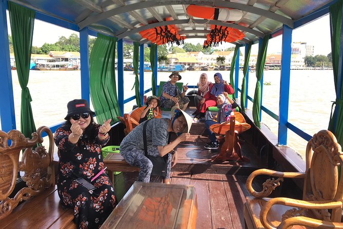 Private Cu Chi Tunnels and Mekong Delta: Full-Day Guided Tour - Cu Chi Tunnels at 7:00: History You Can See Up Close