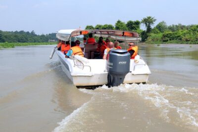 Private Cu Chi Tunnels tour by Luxury Speedboat - Documentary video and tunnel context: learn before you crawl
