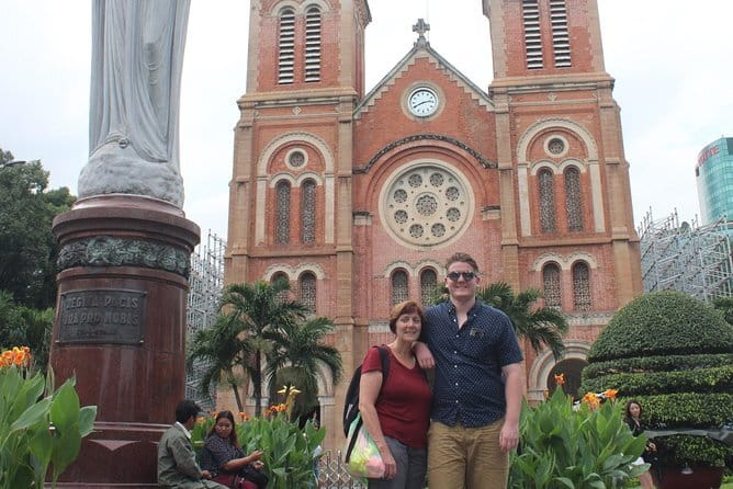Private Ho Chi Minh City Tour from Port & Vietnamese Egg Coffee - Emperor Jade Pagoda: a quick spiritual pause