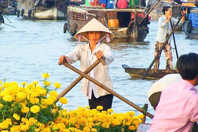 PRIVATE LUXURY Mekong Delta full day from HCM city - Traditional music at a culture house: when the delta pauses