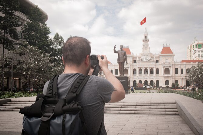 Private Photography Tour & Ho Chi Minh City Exploration By Local - Meeting at Ben Thanh Market: Fast Start, Easy Navigation