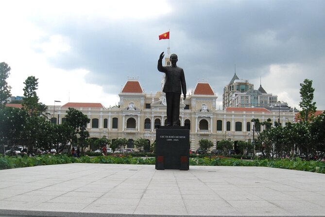 Private Phu My Port Shore Excursion: Unseen Parts Of Saigon - Central Saigon Landmarks: City Hall, Post Office, Cathedral, and More