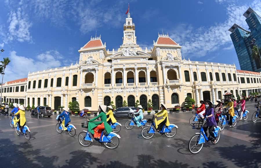 Private Saigon Highlights Tour by Car – Flexible Half Day - Getting Around by Private Car, Without the Hassle