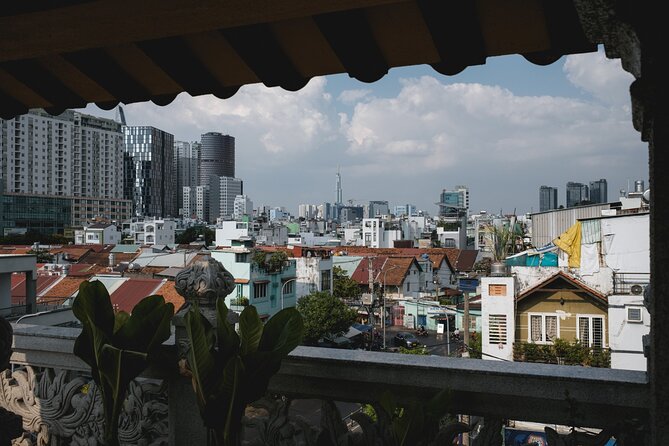 Private Sunset Photography Tour - Travel through history and time - Stop 2: Mong Bridge and old Saigon alley patterns