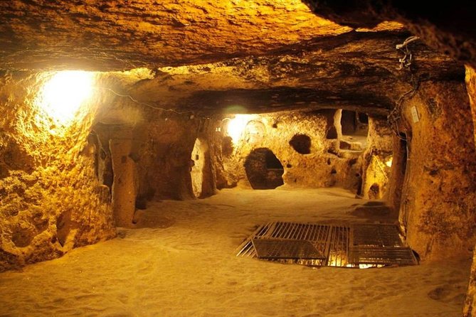 Private tour to Cu Chi and HCMC 1 day - Inside the Cu Chi tunnels: what you’ll see and how tight it feels