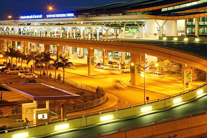Private transfer Tan Son Nhat Airport (SGN) - Hotels In City - Hotel Lobby Pickup in Ho Chi Minh City: How It Works (and What to Watch)