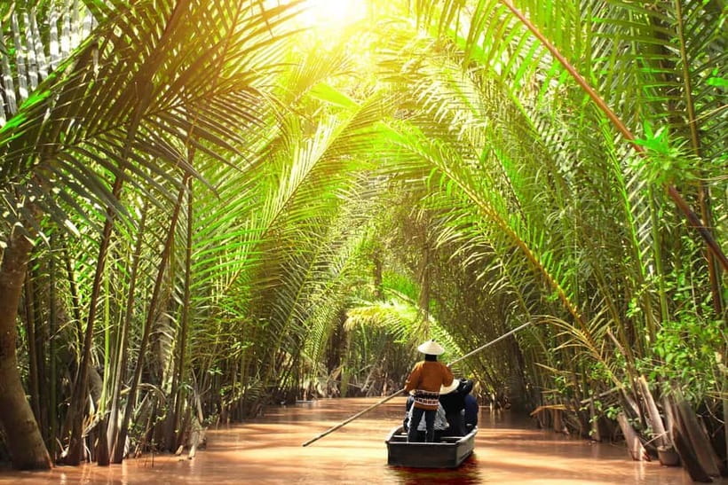 Private Vinh Trang Pagoda & Mekong Delta from Ho Chi Minh - Guide quality: why English explanations matter on this kind of day