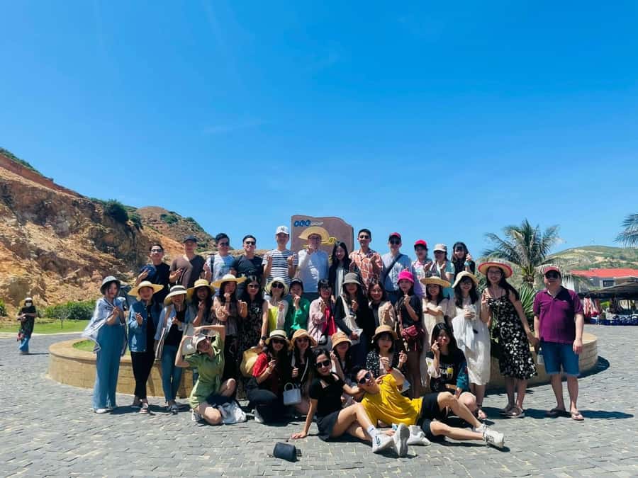 Quy Nhon Island Day Tour: Ky Co Beach, Eo Gio - Eo Gio: rock cliffs, sea-breeze trails, and sunset payoff