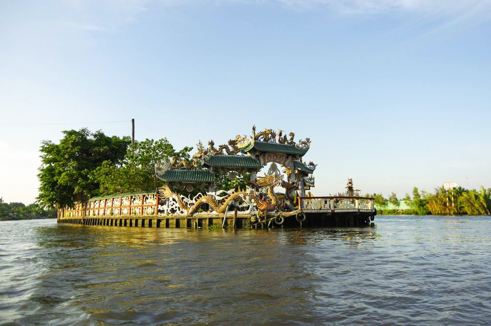 Romantic Sunset Cruise by Speedboat - A 3-hour luxury speedboat ride through Saigon’s waterways
