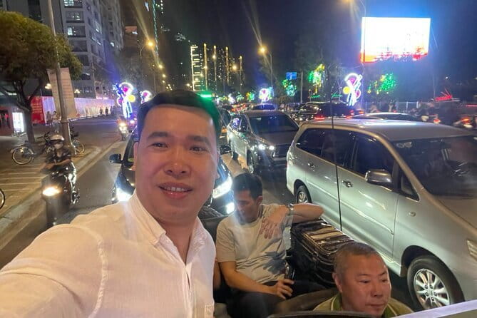 Saigon After Dark Foodie Tour by Army Open Air Jeep 4 Hours - Stop 3: Central Post Office architecture and the Notre Dame photo moment