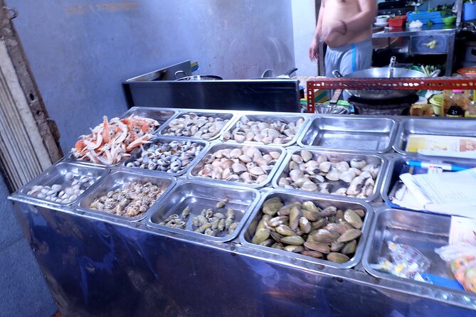 Saigon at Night Walking Street Food Tour - Why Saigon at night is the right moment for street food