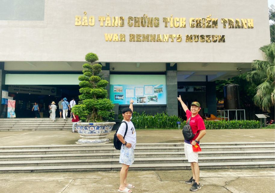 Saigon History & Cu Chi Tunnels with War Museum 1-Day Tour - The underground part: tunnels, traps, secret entry, and the 100-meter crawl