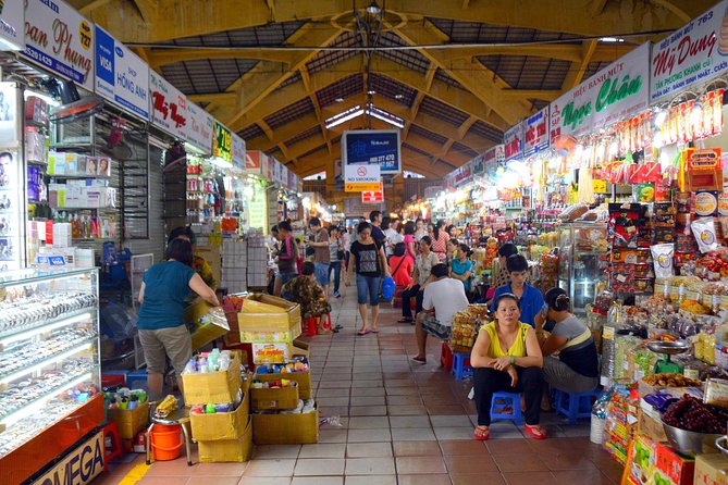 Saigon in a Day: Ho Chi Minh City Sightseeing and Night Food Tour - A Day That Combines French Downtown with Night Scooter Snacks