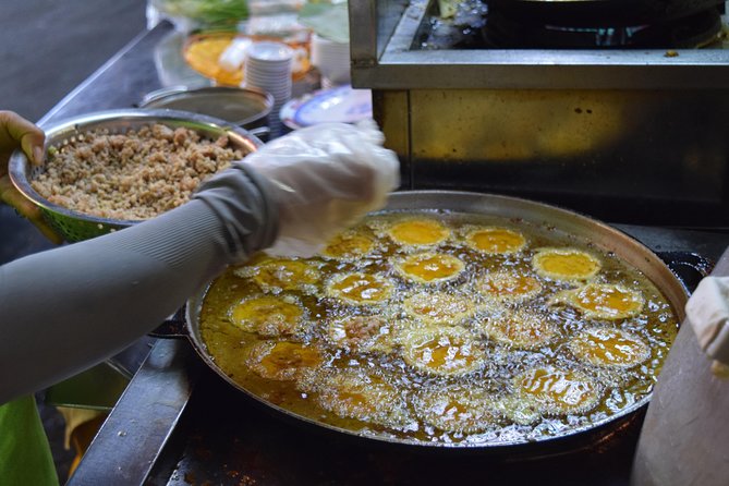 Saigon Street Food By Night - Foodie City Private Tour With Local Guide - The Pacing: 3 to 4 Hours, Dinner Mode, No Sightseeing Bloat