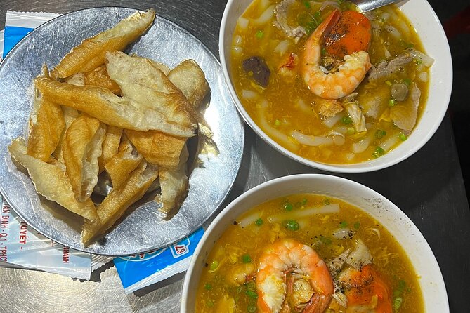 Saigon Street Food By Night - Foodie City Private Tour With Local Guide - Price and Value: Why $80 Works When Dinner Is Included