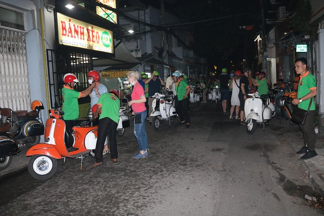 Saigon Vespa By Night Street Food Tour 4,5 Hours - Live music at the coffee stop: a breather in the middle of the night
