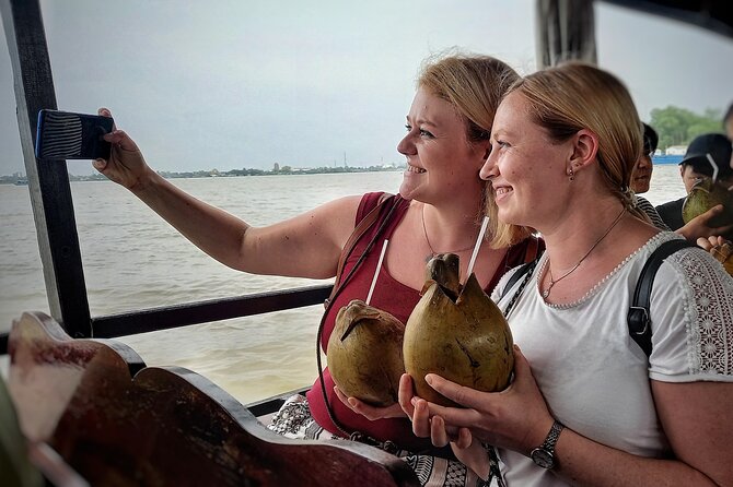 South Vietnam: 3-Day Mui Ne, Cu Chi Tunnels & Mekong Delta Tour - Cu Chi Tunnels: arriving before the crowds and staying oriented