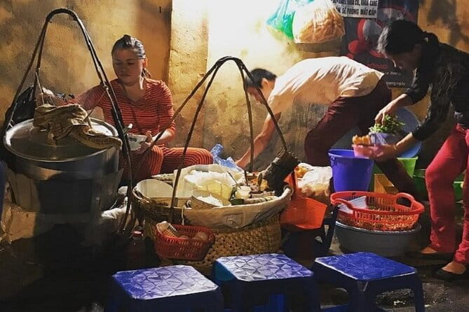 Street Food Adventure in Ho Chi Minh City - Ho Thi Ky Flower Market: Photos, Night Atmosphere, and a Break From Eating