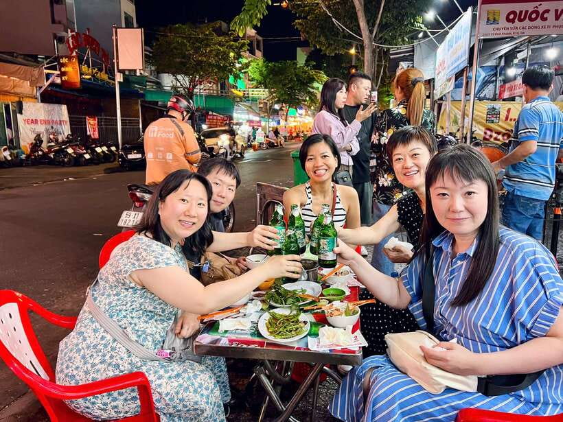 Street Food Walking Tour with a Cooking Instructor - District 4 Street Food, Without the Us-Too-Scared Factor