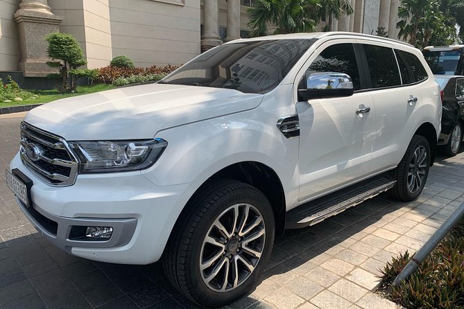 Tan Son Nhat International Airport Transfer - What you get in the car—and what to watch for