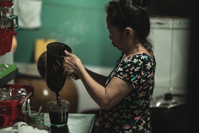 Tea & Coffee Experience - What you’ll learn about Vietnamese coffee culture (and how to use it)