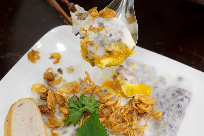 The 10 Tastings of Ho Chi Minh City By Walking (Taxi Pickup) - Pacing, comfort, and who should book this