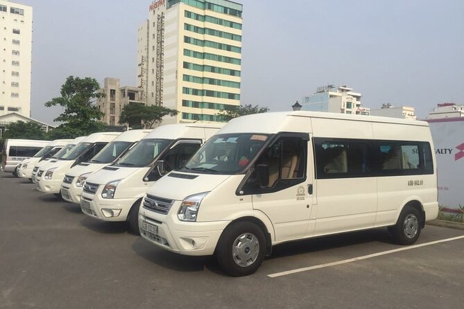 (TOP) Private car: Ho Chi Minh Airport (SGN) from/to HCM center - Waiting time on departure: the “be ready” rule