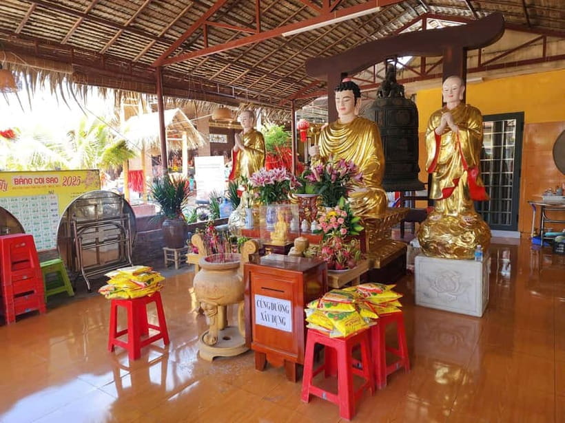 VIP Tour Authentic Mekong Delta & Local pagoda by SpeedBoat - Hung Long Pagoda and the Holy Mother Shrine stop