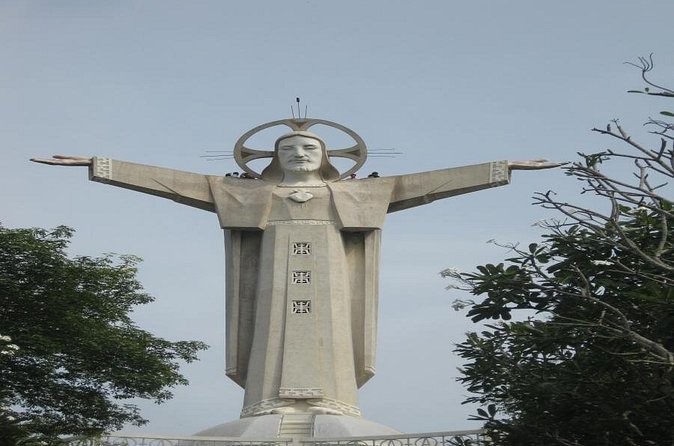 Vung Tau Beach full day tour from Ho Chi Minh City - Nirvana Vihara (Niet Ban Tinh Xa): a free temple break with mountain views