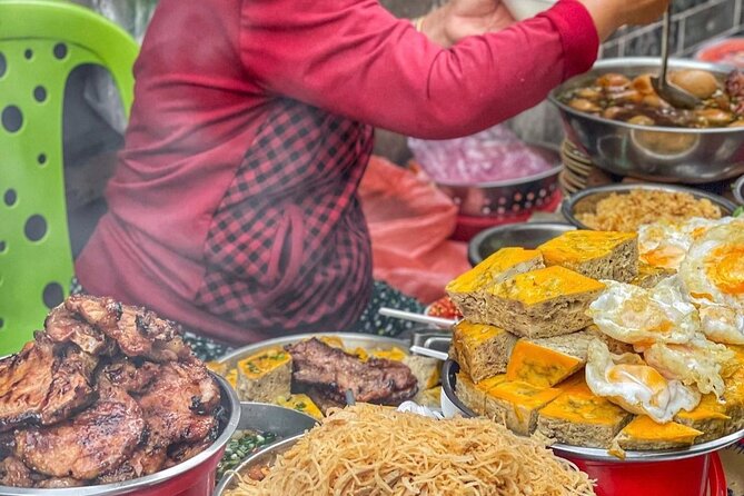 Walking Food Tour in HCM: 10 Must- Try Local Dishes & Hidden Gems - Meeting at Saigon Opera House: Start Smart, Eat Faster