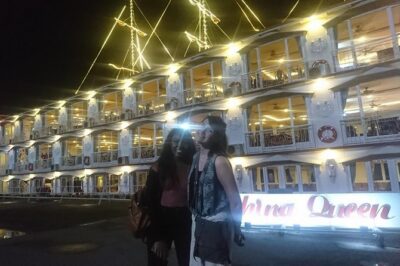 Water Puppet Show-Cyclo & Dinner On Cruise in Ho Chi Minh City - Stop 1.5: The Cyclo Ride Through Traffic, But at a Human Pace
