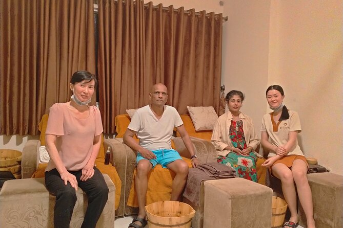 Water Puppet Show/ Foot Massage - Dinner Cruise Saigon Night Private Tour - Pickup, Private Group Time, and How to Keep the Evening Smooth