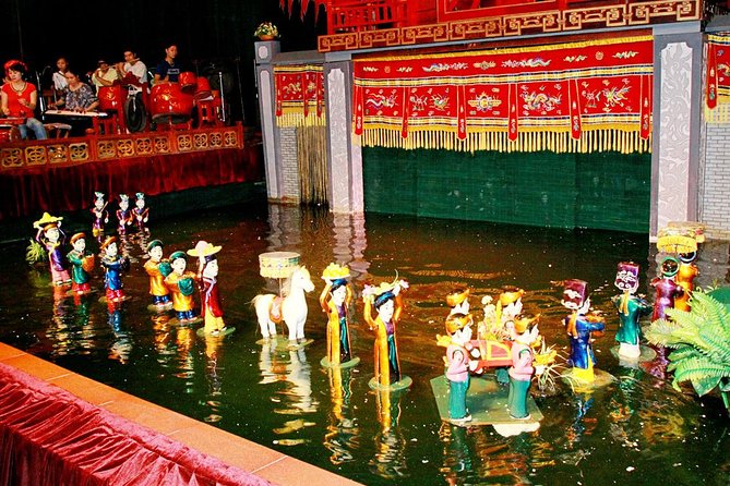 Water Puppet Show Plus Sightseeing By Cyclo and Saigon Dinner Cruise - The value of stacking experiences in one evening